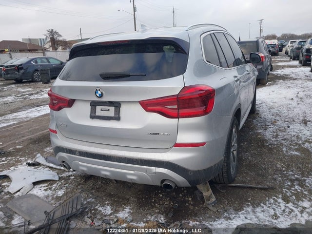 5UXTR9C56KLP91617 BMW X3