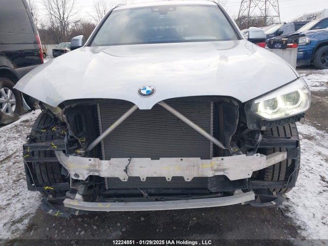 5UXTR9C56KLP91617 BMW X3
