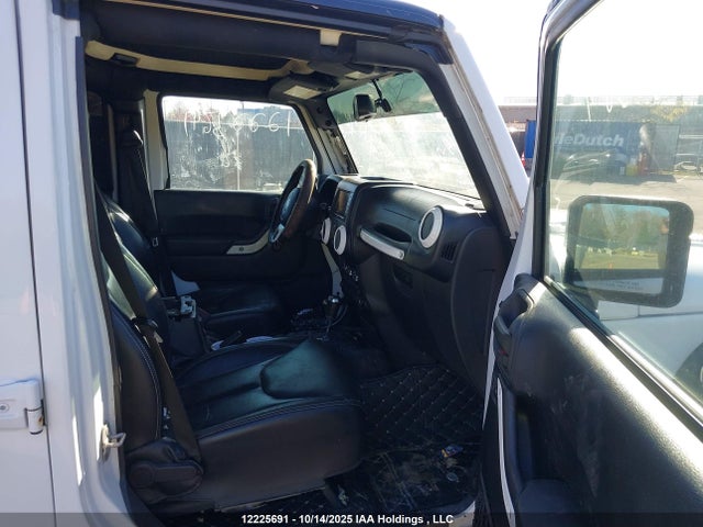 1C4BJWEG9GL148431 Jeep 2016