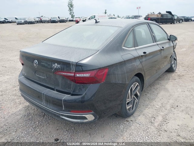 3VWGM7BU8RM012111 Volkswagen tsi