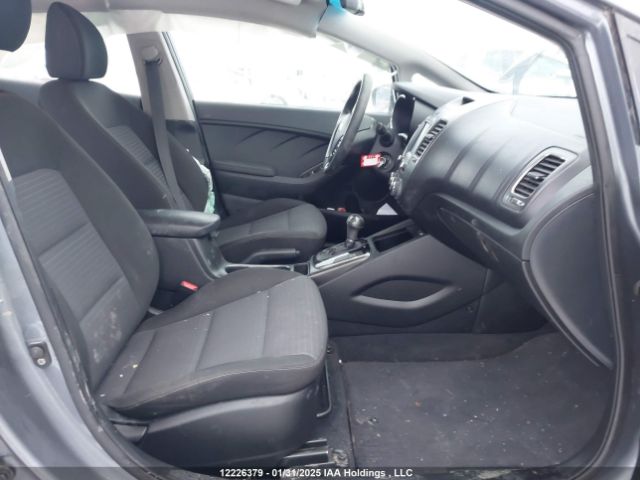 3KPFL4A77JE205277 KIA mpi nu