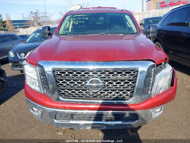 1N6BA1F44GN501912 Nissan 2016