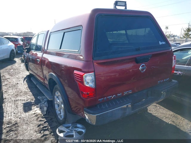 1N6BA1F44GN501912 Nissan 2016