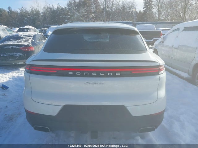 Porsche Cayenne 2024 WP1BA2AY4RDA49227 Image 16