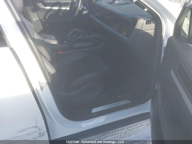 Porsche Cayenne 2024 WP1BA2AY4RDA49227 Image 5
