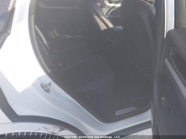 Porsche Cayenne 2024 WP1BA2AY4RDA49227 Image 8