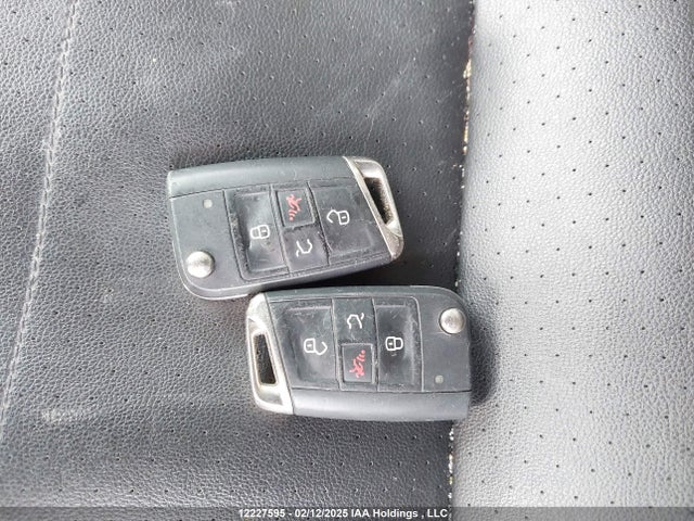 3VV2B7AXXJM153234 Volkswagen Tiguan Comfortline