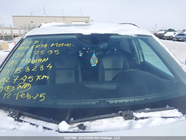3VV2B7AXXJM153234 Volkswagen Tiguan Comfortline