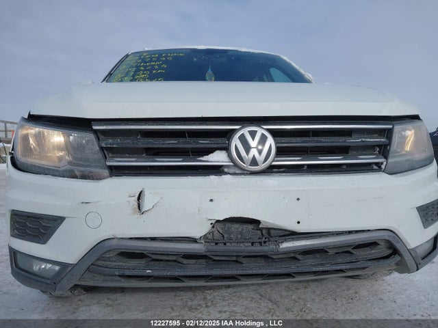 3VV2B7AXXJM153234 Volkswagen Tiguan Comfortline