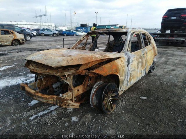 WBAVL1C56FVY27519 BMW X1