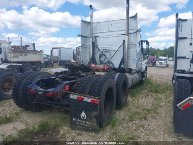 4V4NC9TJ7LN223458 Volvo isx15l