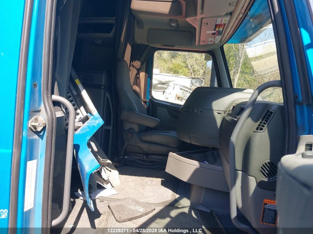 Volvo d13 2024 4V4NC9EH6RN628262 Image 5