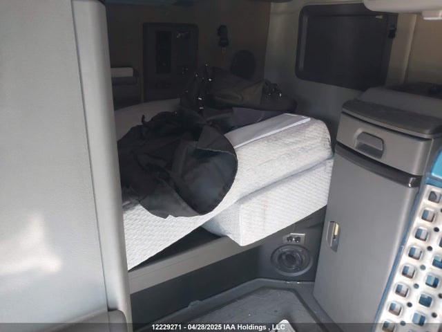 Volvo d13 2024 4V4NC9EH6RN628262 Image 8