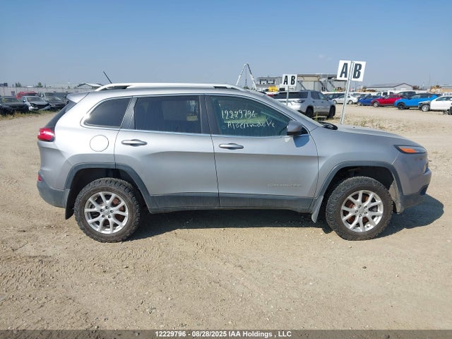 Jeep 2014 2014 1C4PJMCB2EW188847 Image 12