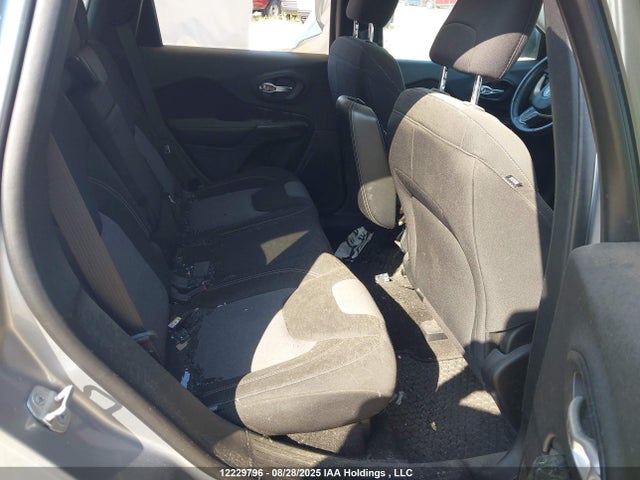 Jeep 2014 2014 1C4PJMCB2EW188847 Image 8