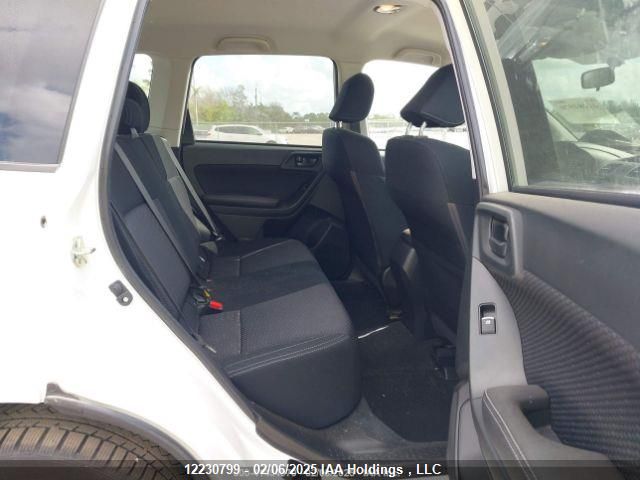 JF2SJEBC4JH564569 Subaru Forester 2.5i