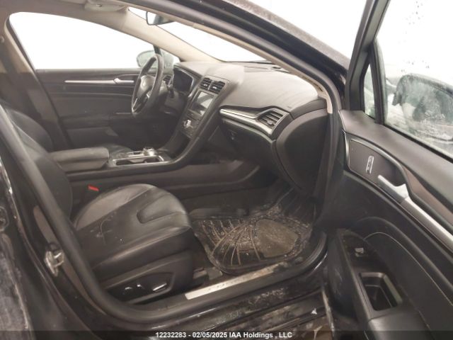 3FA6P0RU8KR155593 Ford Fusion Titanium