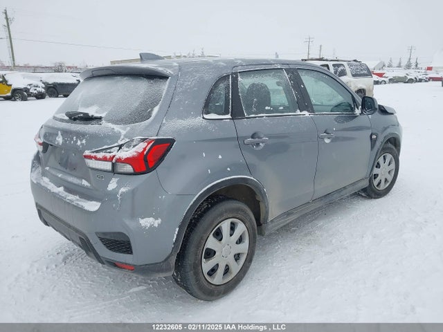 JA4AJUAU8PU606380 Mitsubishi RVR ES
