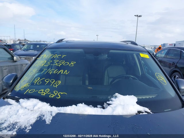 Volkswagen Tiguan 2018 3VV2B7AX5JM126992 Image 17