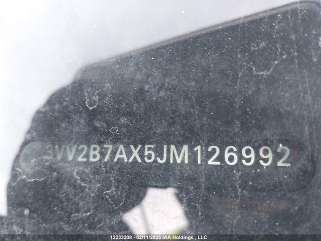 Volkswagen Tiguan 2018 3VV2B7AX5JM126992 Image 19