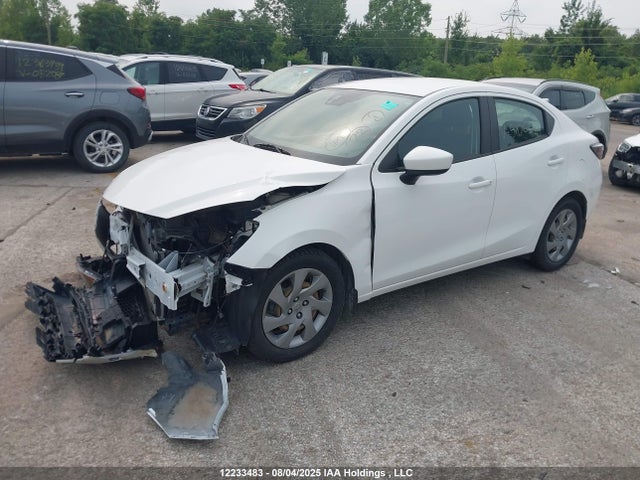 3MYDLBYV5KY510634 Toyota p5v