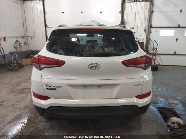 12233760 :رقم المزاد ، KM8J3CA40JU768307 vin ، 2018 Hyundai Tucson Se 2.0l مزاد بيع