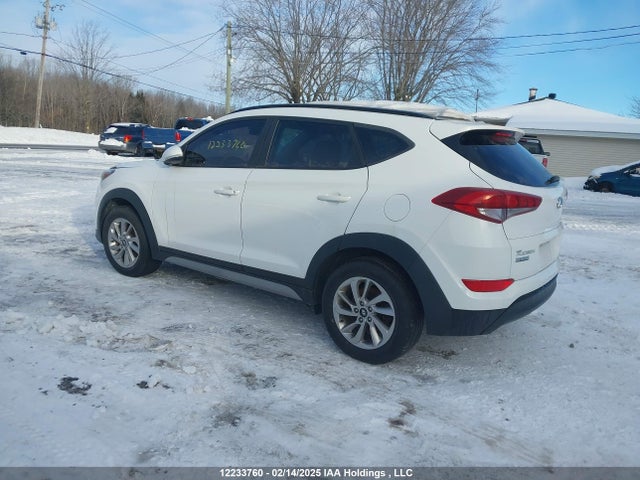 12233760 :رقم المزاد ، KM8J3CA40JU768307 vin ، 2018 Hyundai Tucson Se 2.0l مزاد بيع