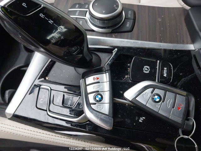 WBA73BJ00NCK13677 BMW 540i Xdrive