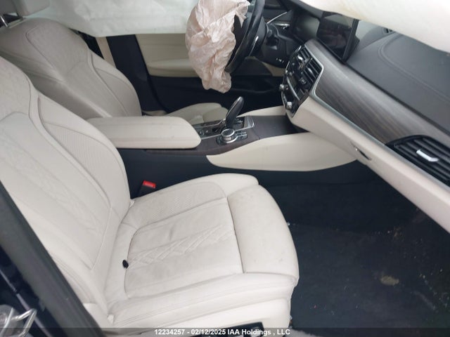 WBA73BJ00NCK13677 BMW 540i Xdrive