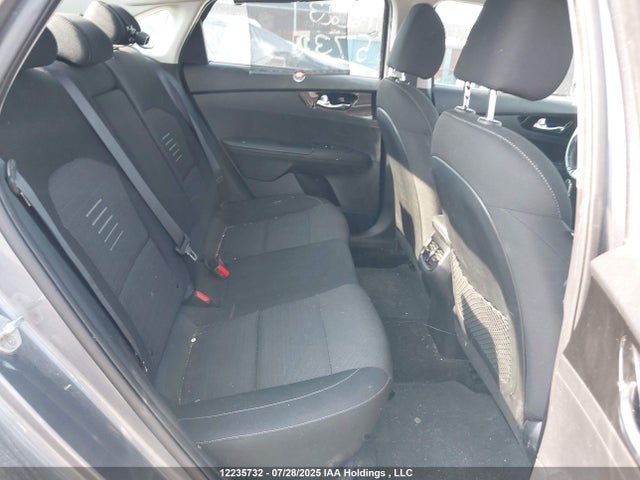 3KPF54AD4ME263724 KIA mpi nu