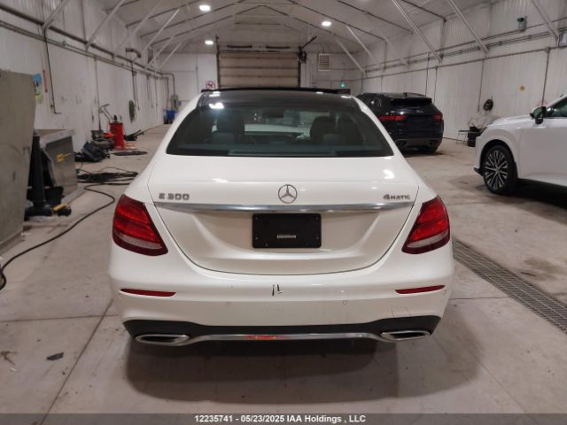 WDDZF4KB9KA504805 Mercedes-Benz E 300 4matic