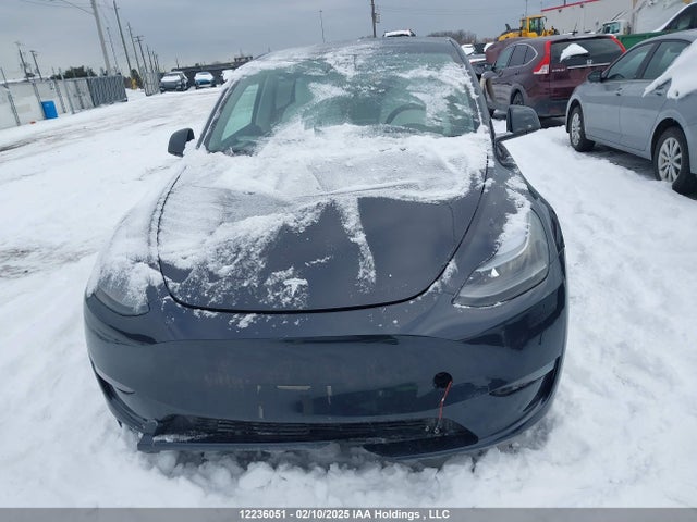 7SAYGDEE5RF990638 Tesla Model Y