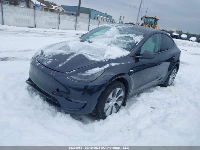 7SAYGDEE5RF990638 Tesla Model Y
