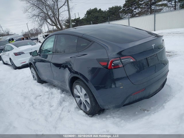 7SAYGDEE5RF990638 Tesla Model Y