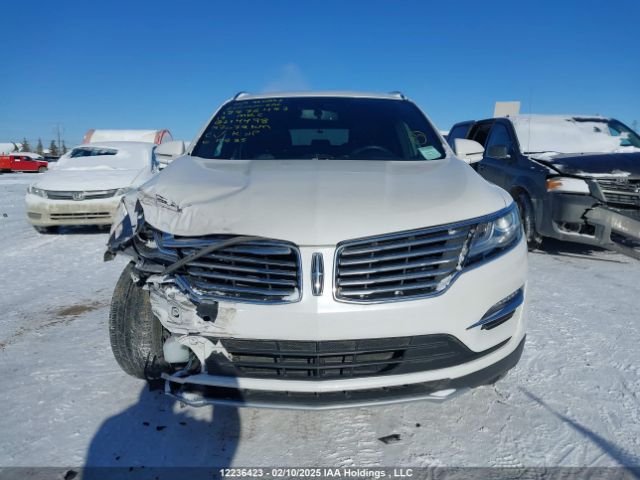 5LMCJ2D90HUL14498 Lincoln MKC SELECT