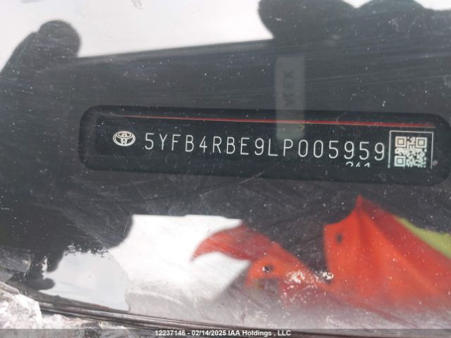 5YFB4RBE9LP005959 Toyota COROLLA SE