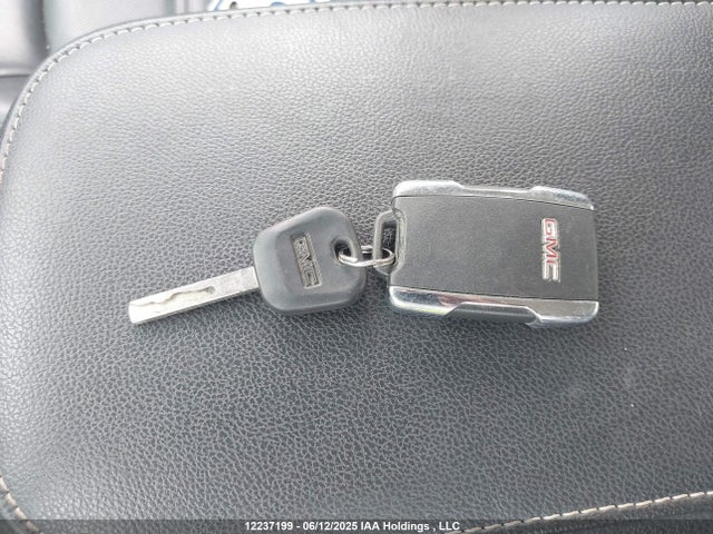 1GTG6EEN8J1289008 GMC Canyon Denali