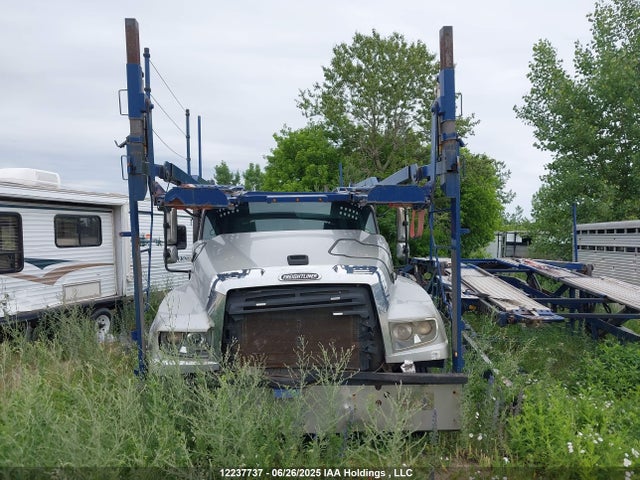 1FVHG3DV6EHFZ1912 Freightliner Detroit Dd13
