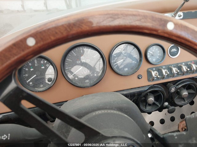 WA2VCGTL0RP000067 Vanderhall Carmel 3-wheeler