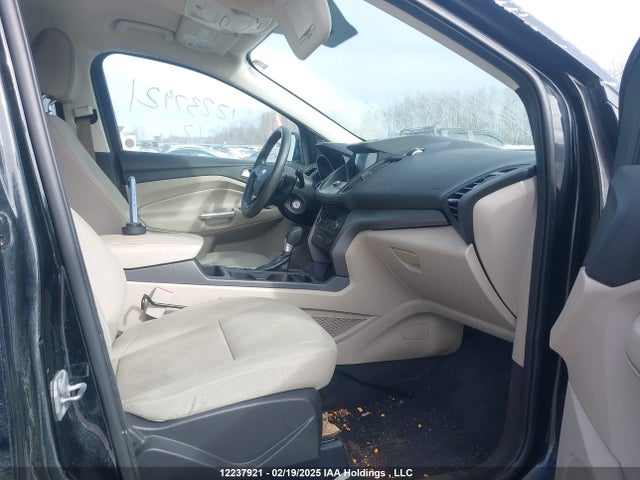 1FMCU0GD1HUA34474 Ford ESCAPE SE