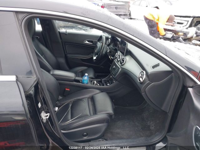 WDDSJ4EB1GN288038 Mercedes-Benz CLA-Class