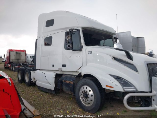 4V4NC9EHXPN329094 Volvo VNL