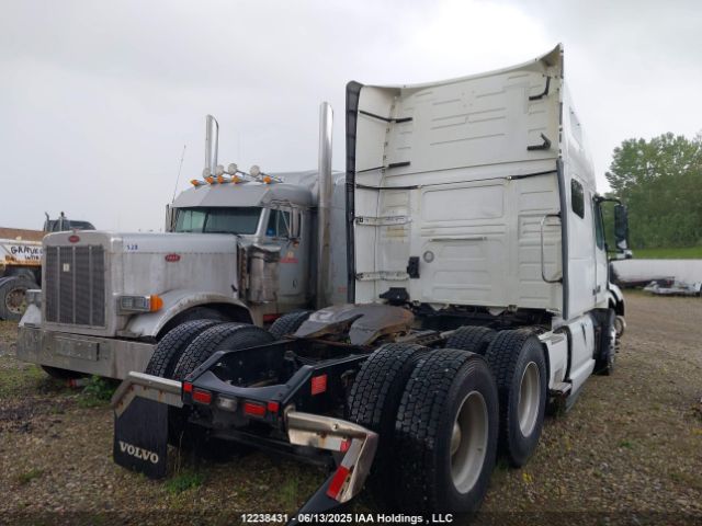 4V4NC9EHXPN329094 Volvo VNL