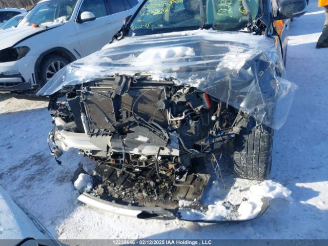 JN1BJ0RR2GM261434 Infiniti 2016