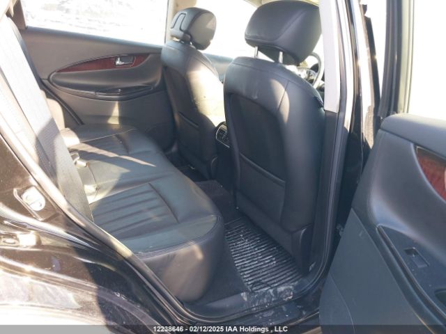 JN1BJ0RR2GM261434 Infiniti 2016