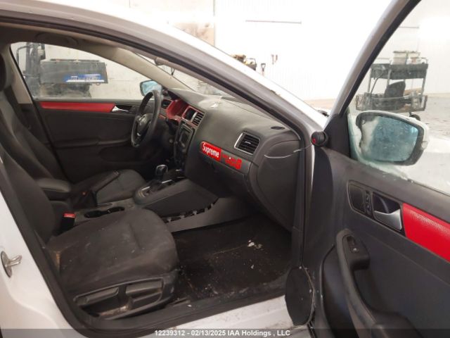 3VW267AJXGM248946 Volkswagen Jetta
