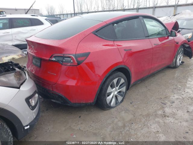 7SAYGAEE2NF393732 Tesla Model Y