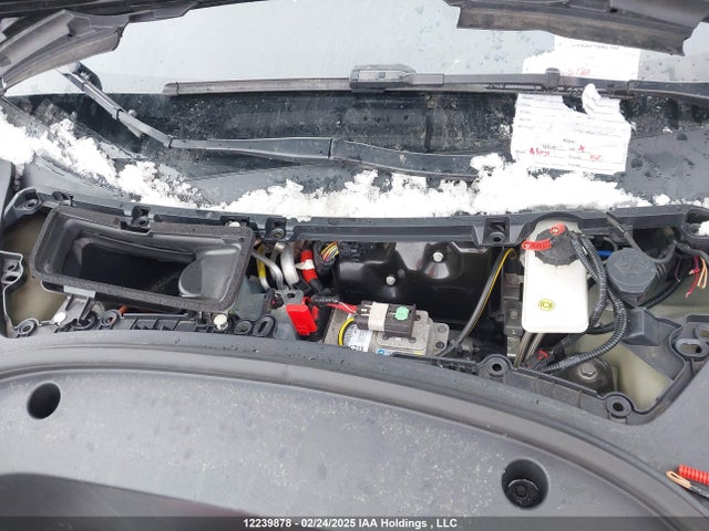 5YJ3E1EB6NF311066 Tesla MODEL 3