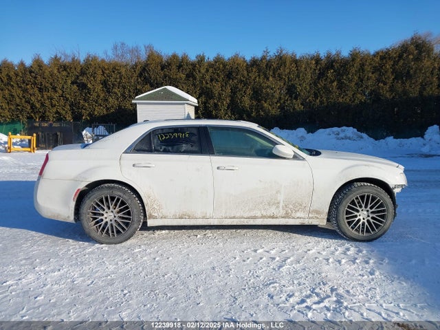 2C3CCARG9GH244119 Chrysler 2016