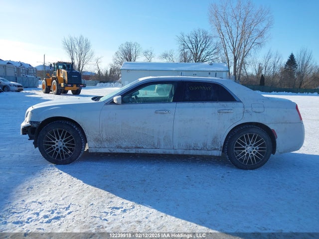 2C3CCARG9GH244119 Chrysler 2016